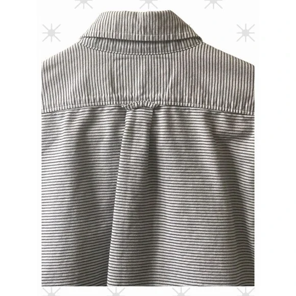 American Eagle Slim Fit White w/ Black Stripes Button-Front L/S Shirt S/P VGC - Picture 7 of 12